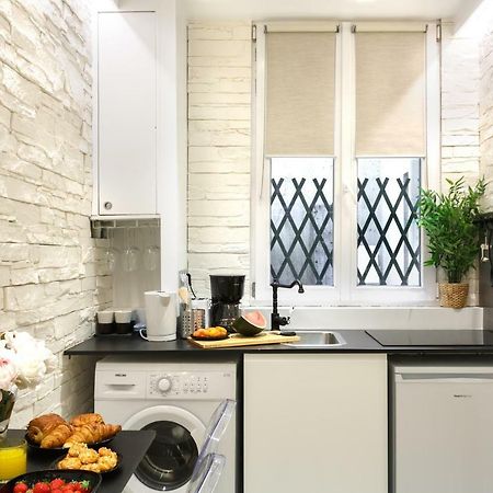 Lovely Place In A Quiet Area Between Invalides Et Eiffel Tower Apartamento Paris Exterior foto