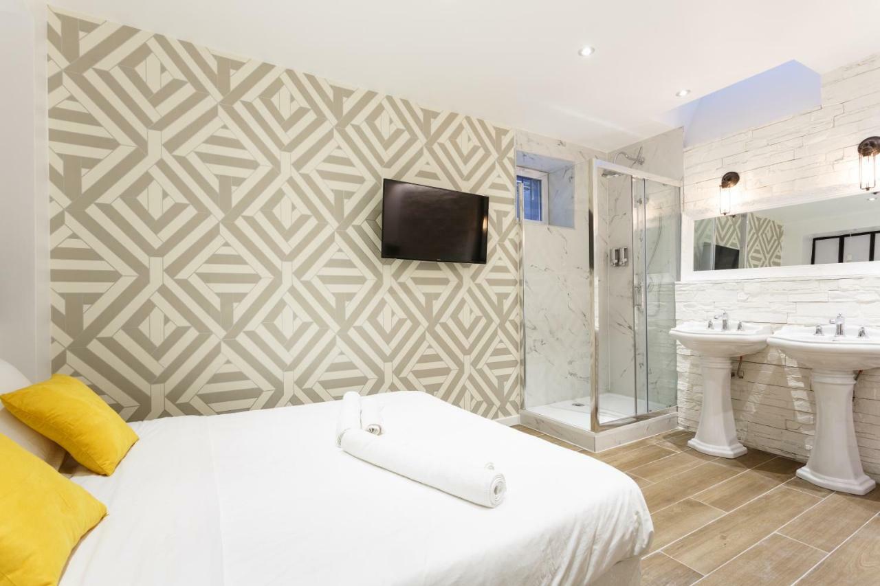 Lovely Place In A Quiet Area Between Invalides Et Eiffel Tower Apartamento Paris Exterior foto
