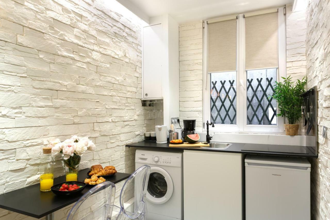 Lovely Place In A Quiet Area Between Invalides Et Eiffel Tower Apartamento Paris Exterior foto