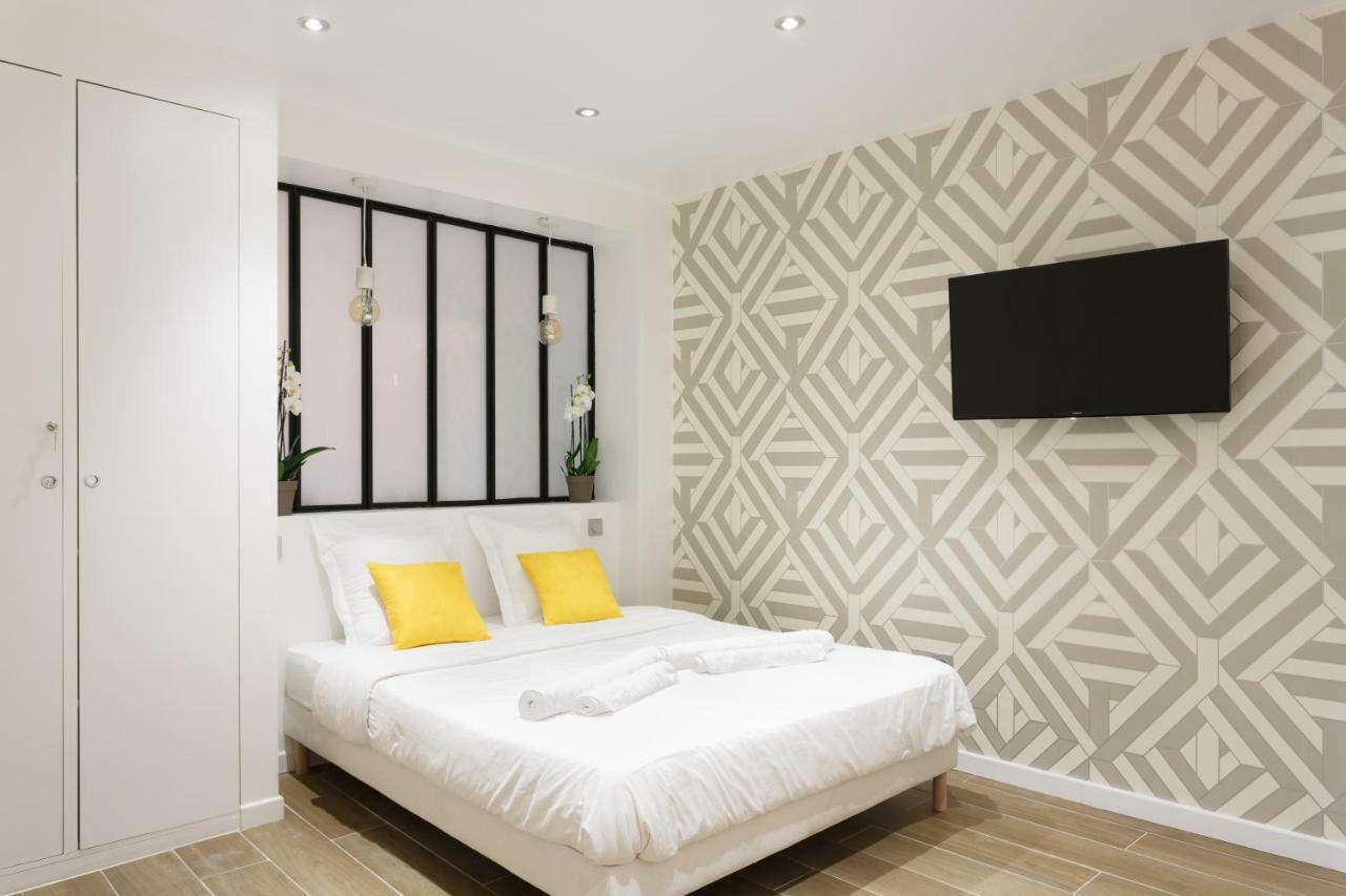 Lovely Place In A Quiet Area Between Invalides Et Eiffel Tower Apartamento Paris Exterior foto
